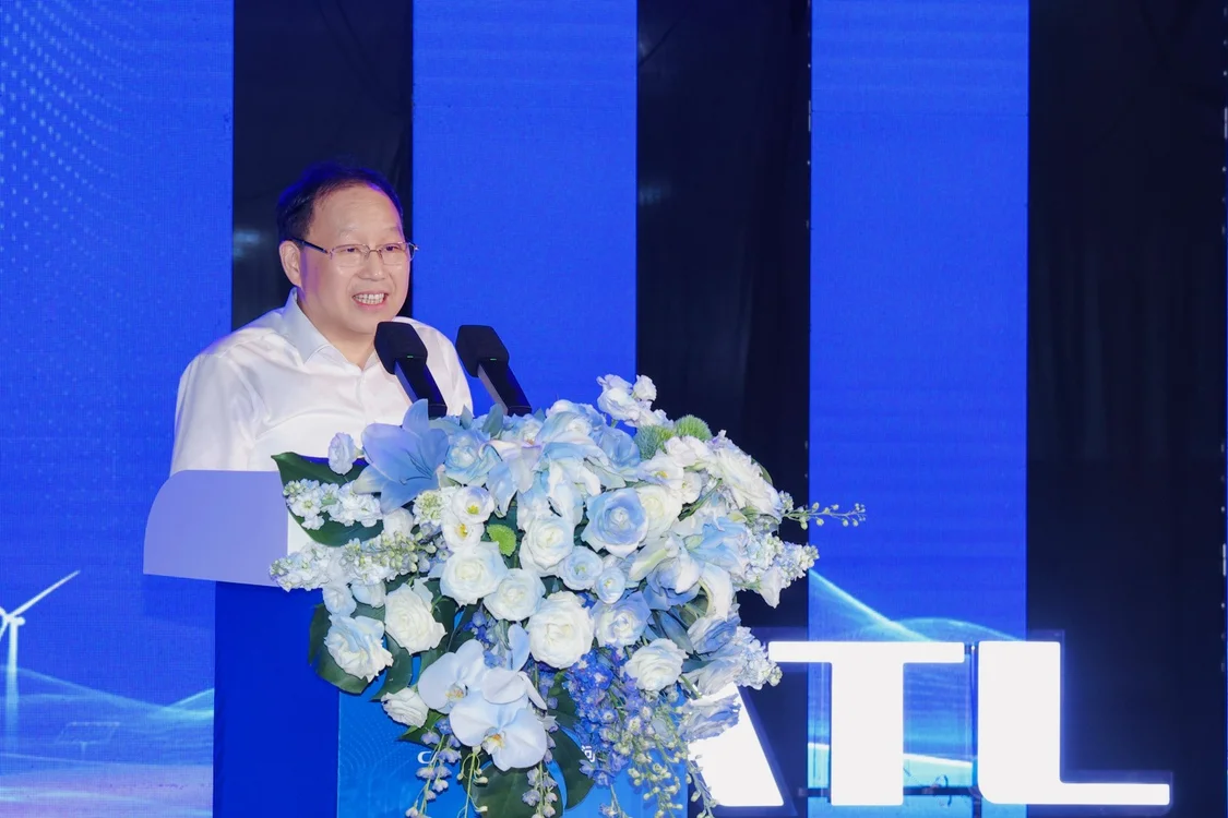 攜手問界汽車共建“廠中廠,寧德時代電池在問界超級工廠正式投產 攜手問界汽車共建“廠中廠,寧德時代電池在問界超級工廠正式投產