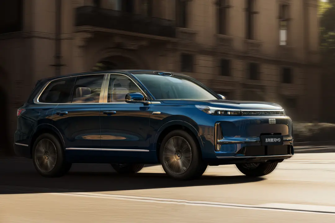 不到8萬買攬勝同款天地門,吉利造完攬勝又要造L9,還都不到30萬
