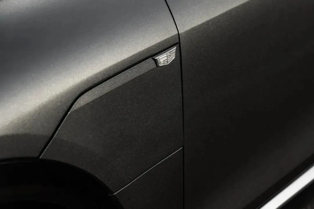 小米SU7等得望眼欲穿?23萬買5米車長豪車,現(xiàn)車不用等