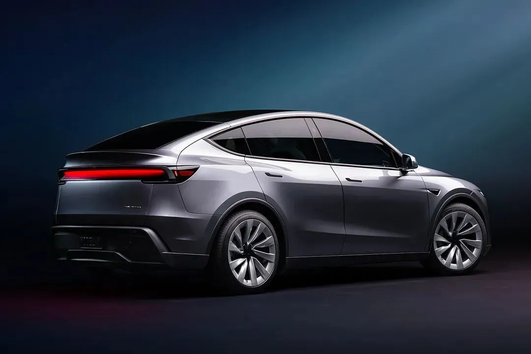 小米SU7等得望眼欲穿?23萬買5米車長豪車,現(xiàn)車不用等