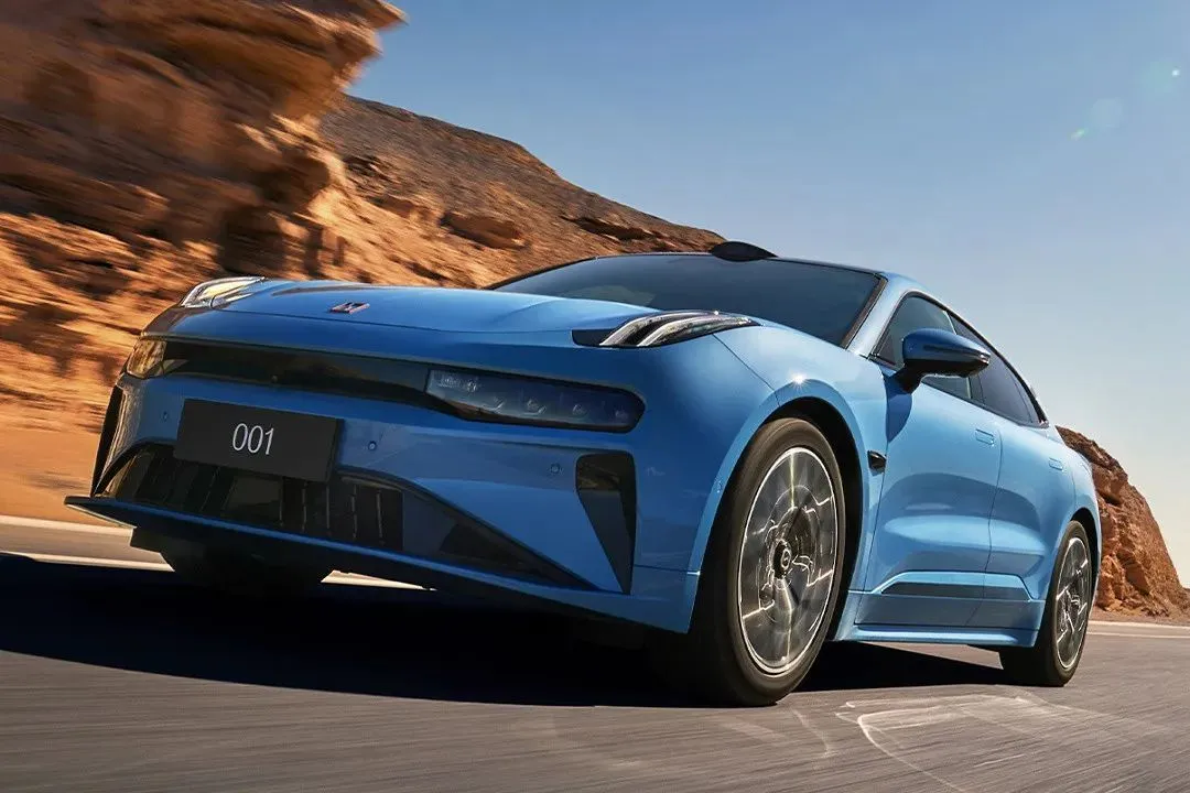 小米SU7等得望眼欲穿?23萬買5米車長豪車,現(xiàn)車不用等