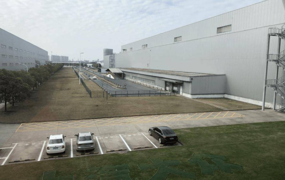 上汽大眾南京工廠正式關閉,完成最后一批帕薩特車型的生產任務后,全面停止了運營