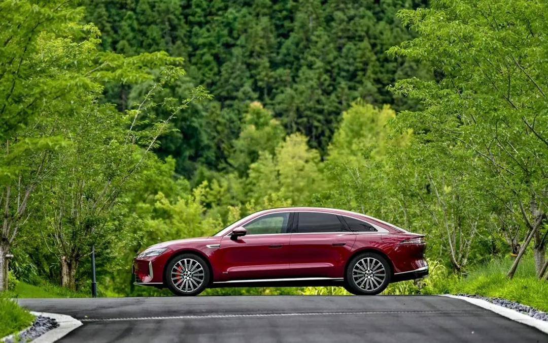 風云A9L:品牌上攻,火力疊滿