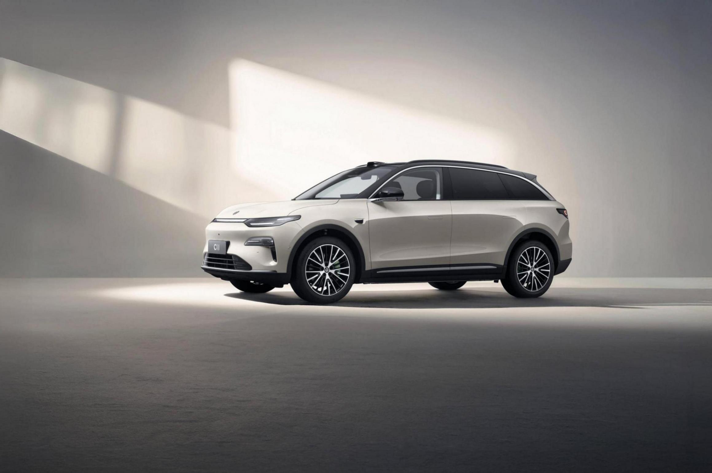 科技新貴VS傳統(tǒng)強(qiáng)者:26款零跑全新C11與宋PLUS,家用SUV怎么選?