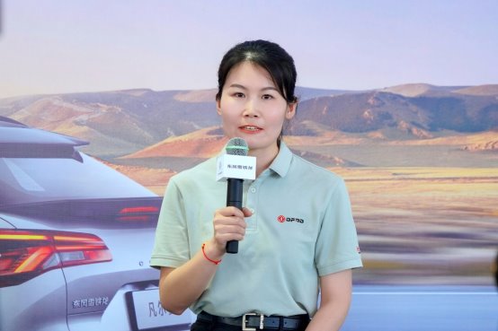 凡爾賽C5 X獲2025中汽夏測健康與操控雙安全權威驗證證書 凡爾賽C5 X獲2025中汽夏測健康與操控雙安全權威驗證證書