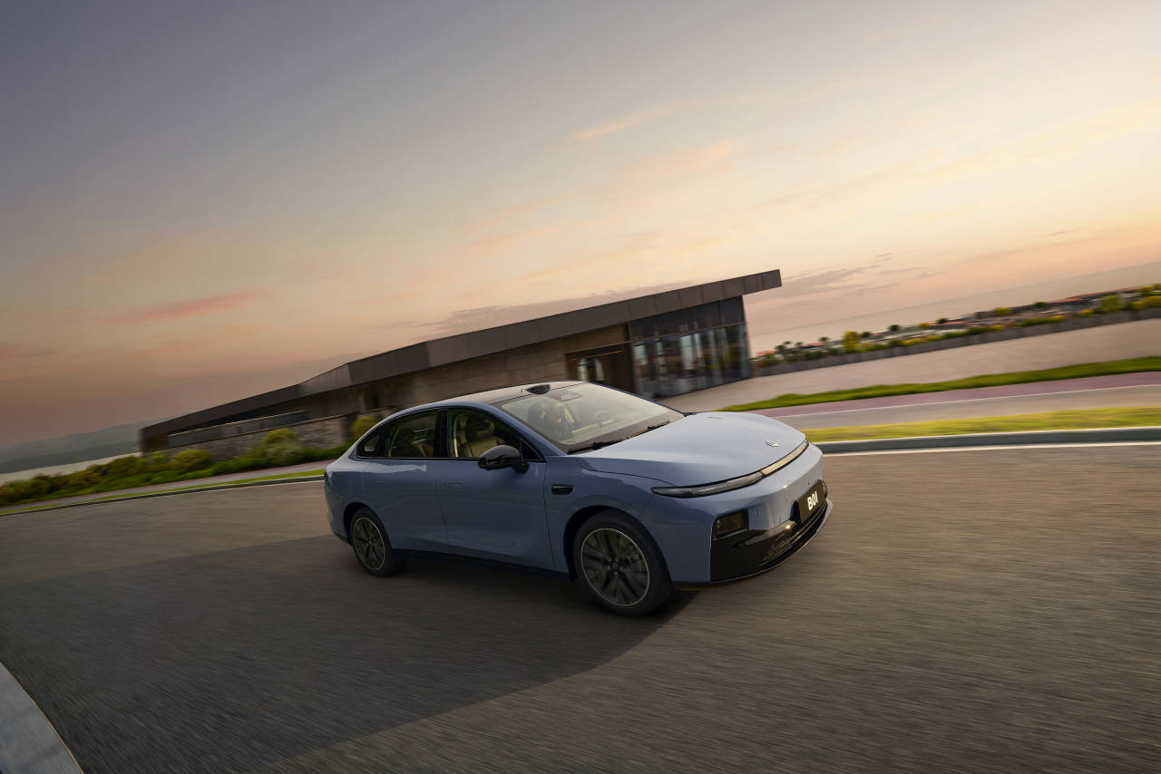 8.98萬起的零跑B01:重整10萬級純電轎車江山