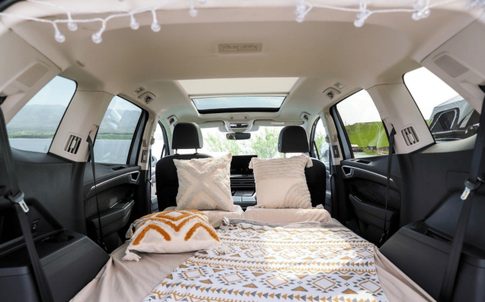 中大型SUV市場新猛將:新款攬境售26.99萬起,動力油耗雙優化!