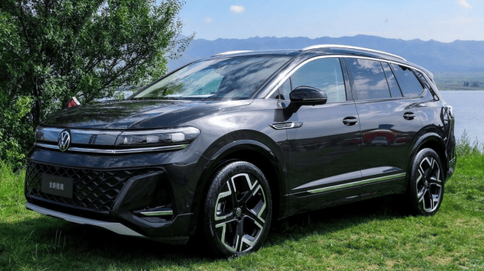 中大型SUV市場新猛將:新款攬境售26.99萬起,動力油耗雙優化!