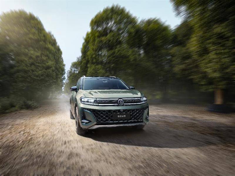 動力空間有所升級 全新攬境26.99萬起 四款車型該如何選?