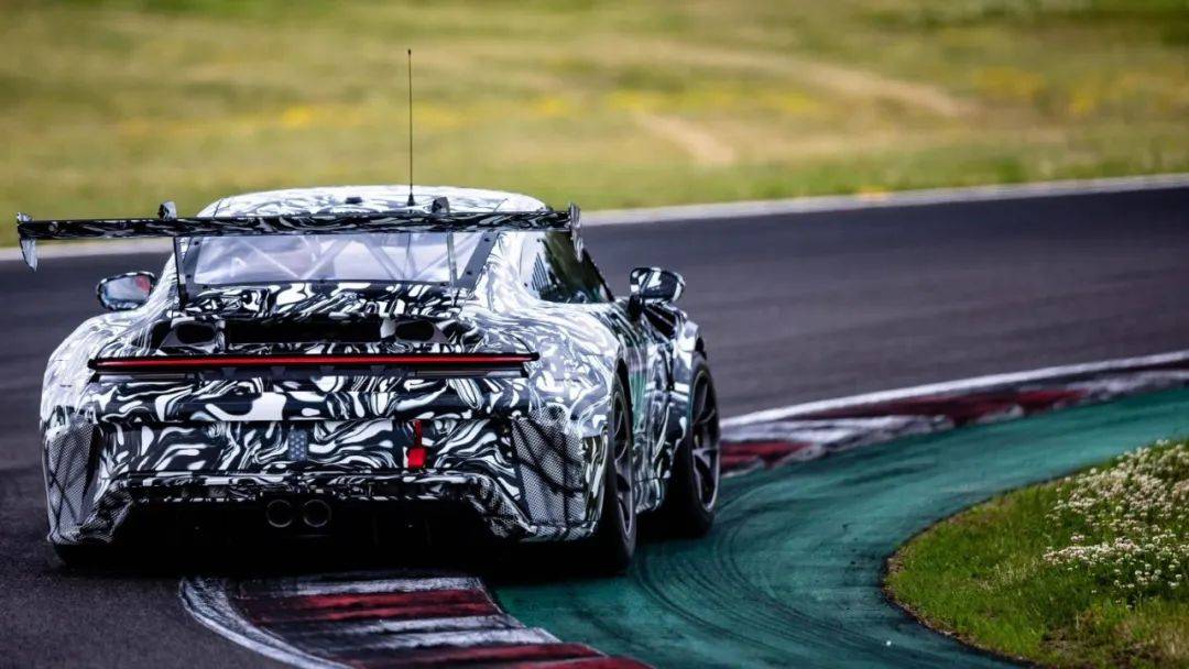 911 Cup+911 GT3 R,保時捷發布全新賽道雙車,開始屠榜