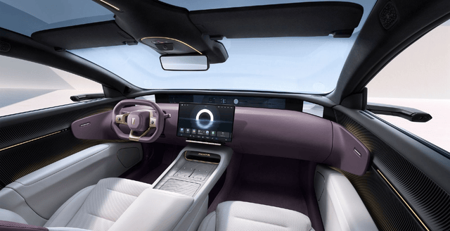 沒有時(shí)間了,阿維塔應(yīng)該同時(shí)推出三款新車