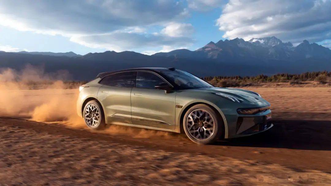 傳統豪華車的困境不止于進口車數量的“崩盤”與自主豪華品牌的崛起