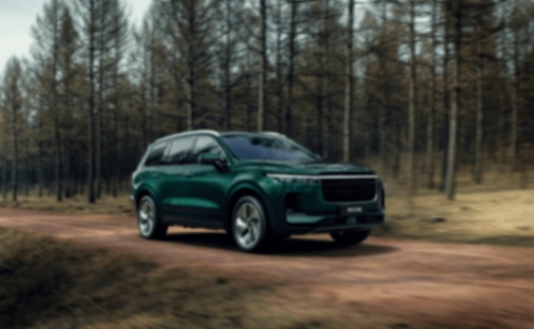 理想求變,李想“收斂鋒芒”感謝美團王興出手近3億美元,救活了理想汽車