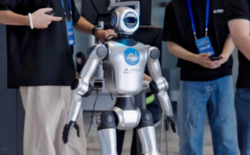 對話動易科技任曉雨:通用人形機器人,明年出現 圖片